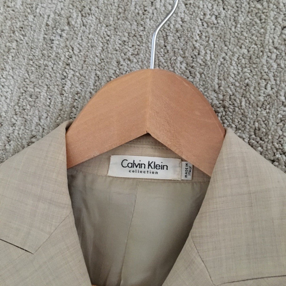 Blazer - Picture 2 of 4